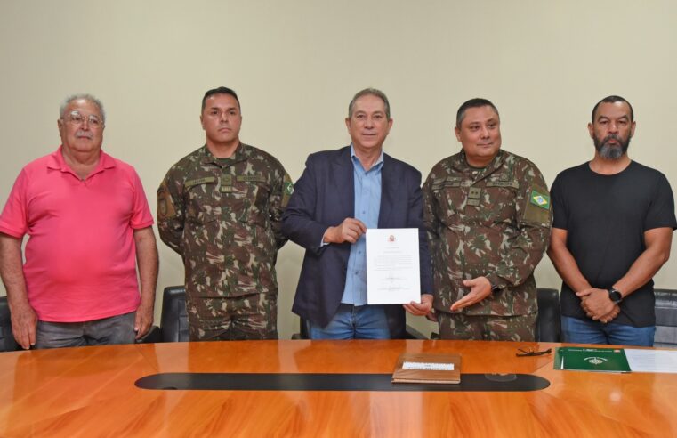 Prefeito Odair Silva toma posse como presidente da Junta de Serviço Militar de Barretos