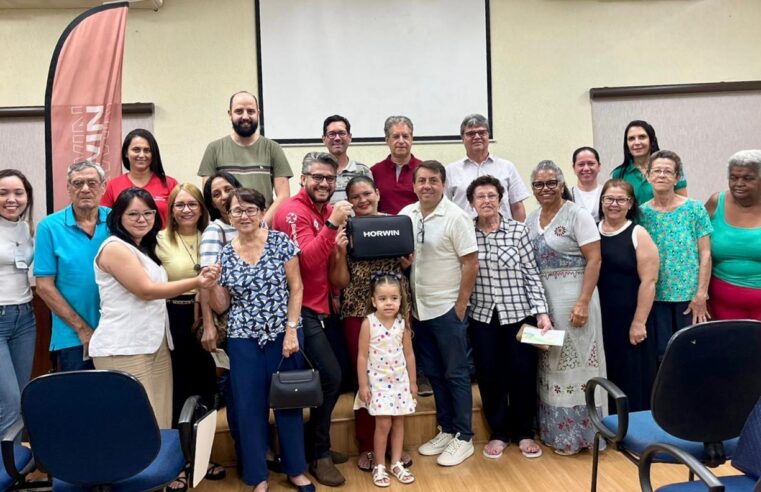 ACIB entrega prêmios da Campanha de Natal