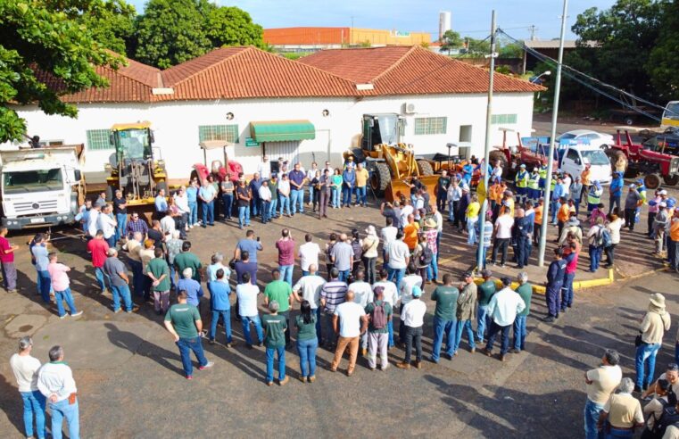 17 caminhões de lixo foram retirados no 1º dia do Murão de Limpeza