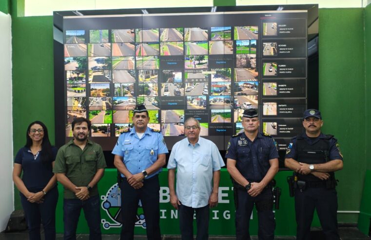 Comandante da Guarda Civil Metropolitana e Secretário da Fazenda de Ribeirão Preto visitam CCO