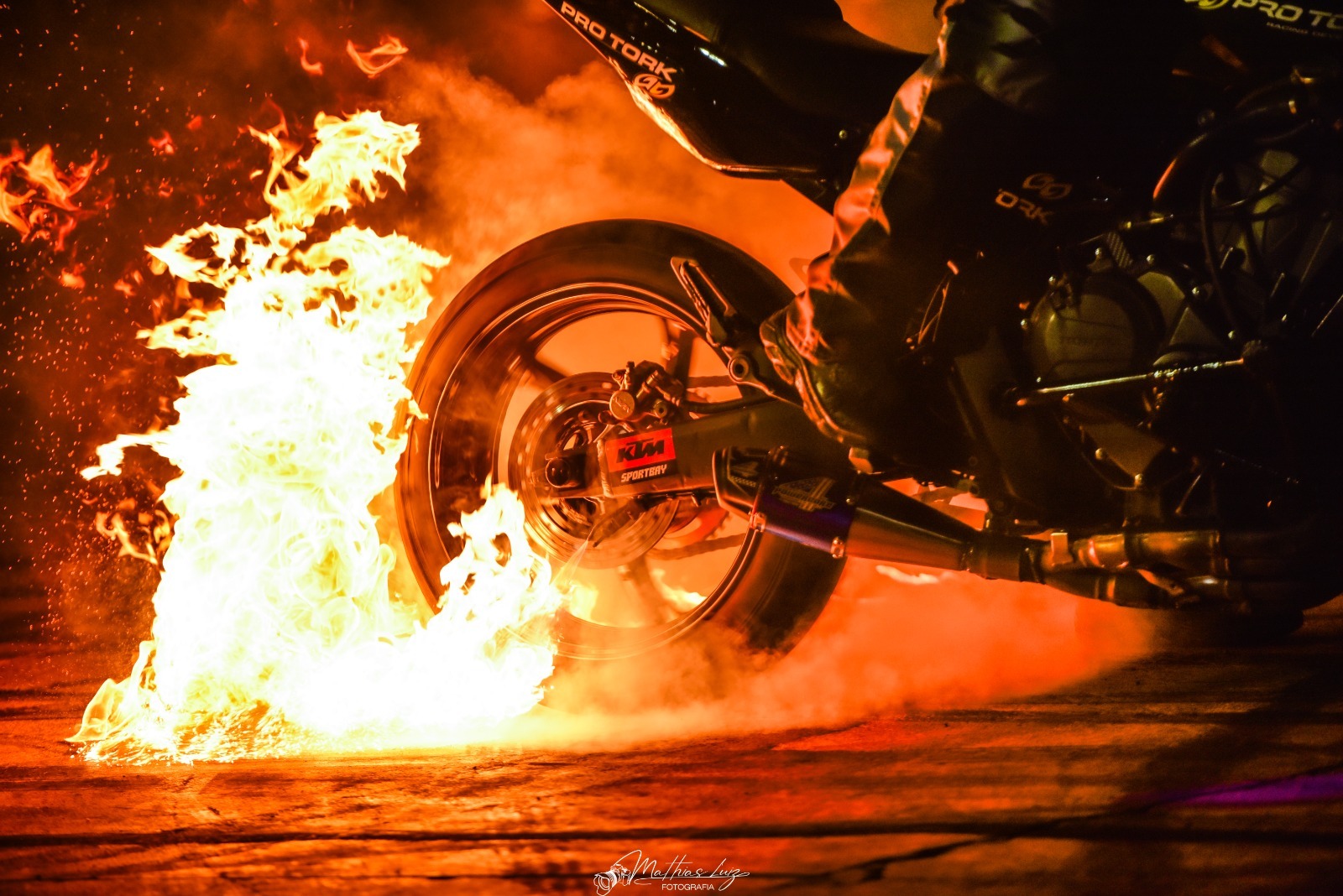 Barretos Motorcycles começa nesta quinta-feira com shows, manobras radicais e encontro de motociclistas de todo o Brasil