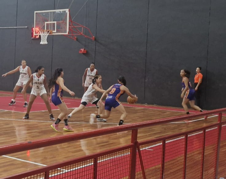 Basquete Barretos vence Centro Olímpico em São Paulo