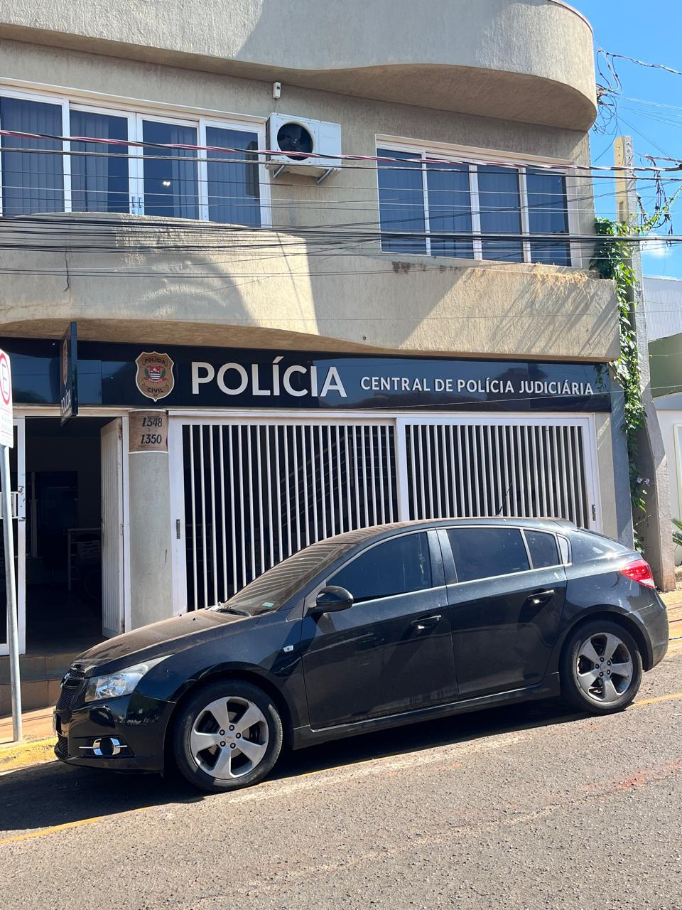 Polícia Civil cumpre mandado de busca e apreensão dentro da Operação Cerco Total