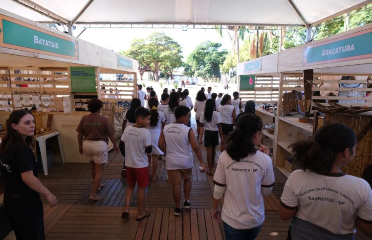 Prefeitura de Barretos leva mais de 300 estudantes de escolas municipais e estaduais ao Revelando SP