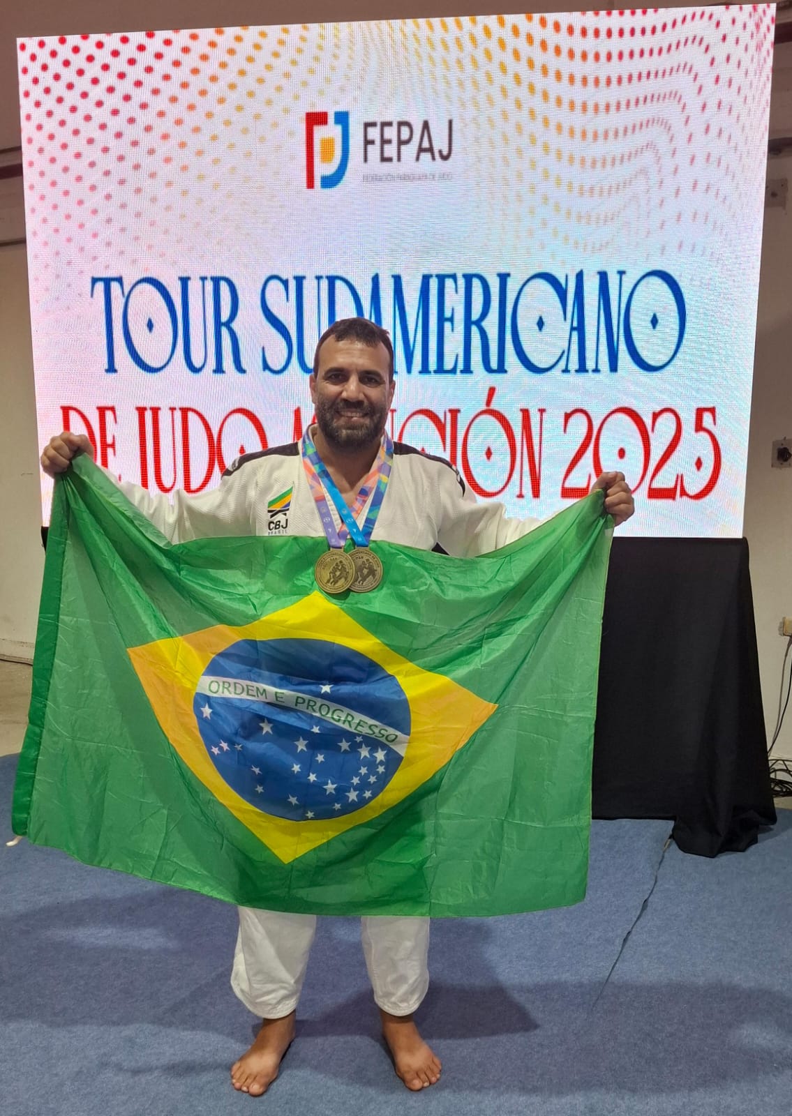 Barretense Tiago Leal é tetracampeão sul-americano de judô