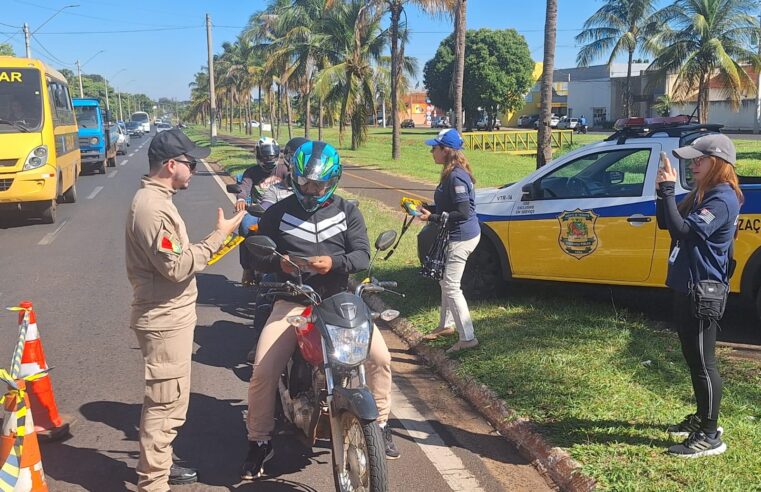 Campanha orienta motociclistas em ação do Maio Amarelo