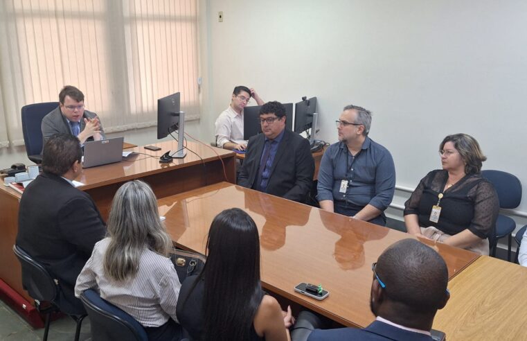 Juiz realiza reunião com OAB e apresenta serviços da UPJ