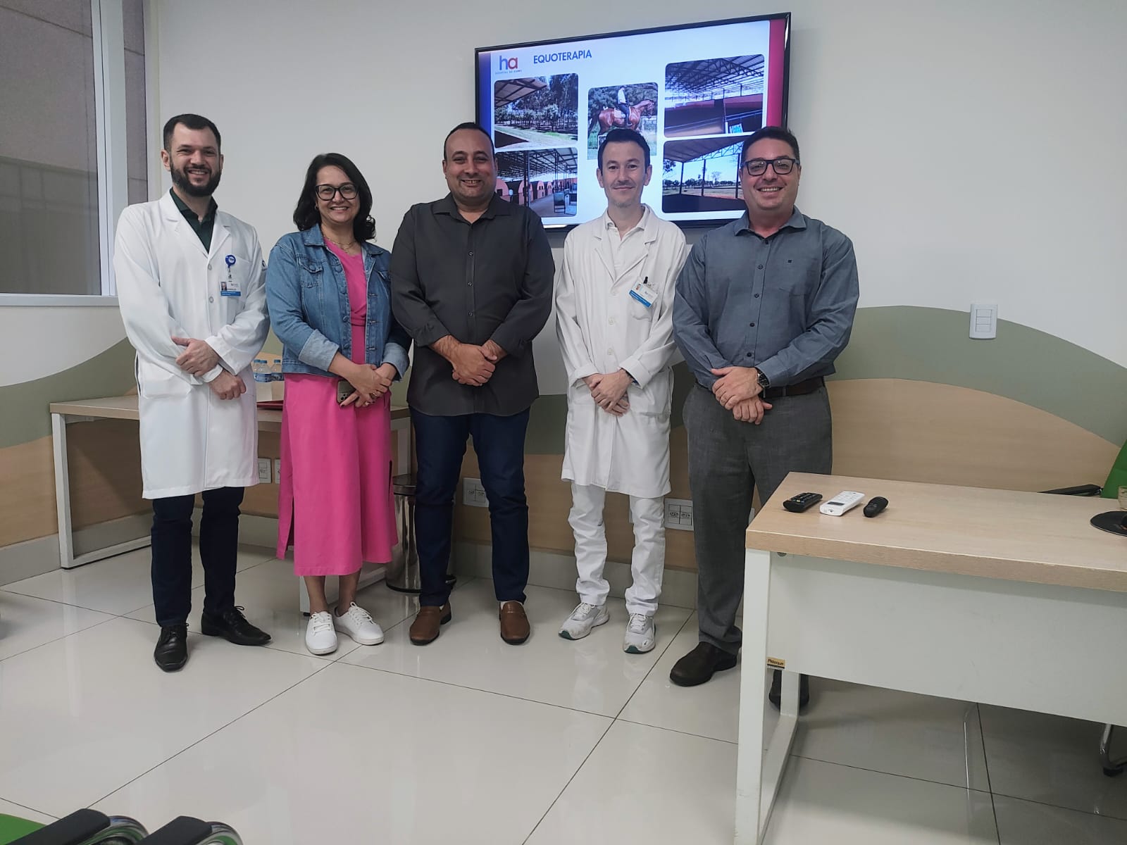 Interventores da AMA visitam Hospital de Amor e anunciam melhorias para a instituição