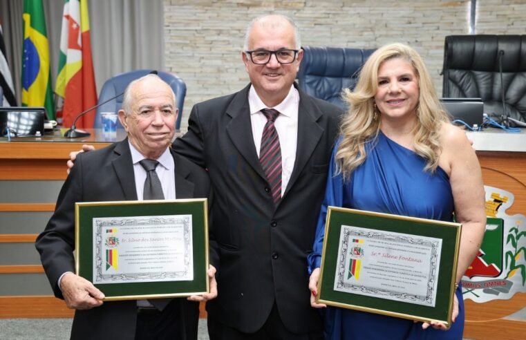 Doutora em Educação, Silene Fontana e o vice-presidente do CPP, Silvio Martins, são homenageados pela Câmara de Barretos