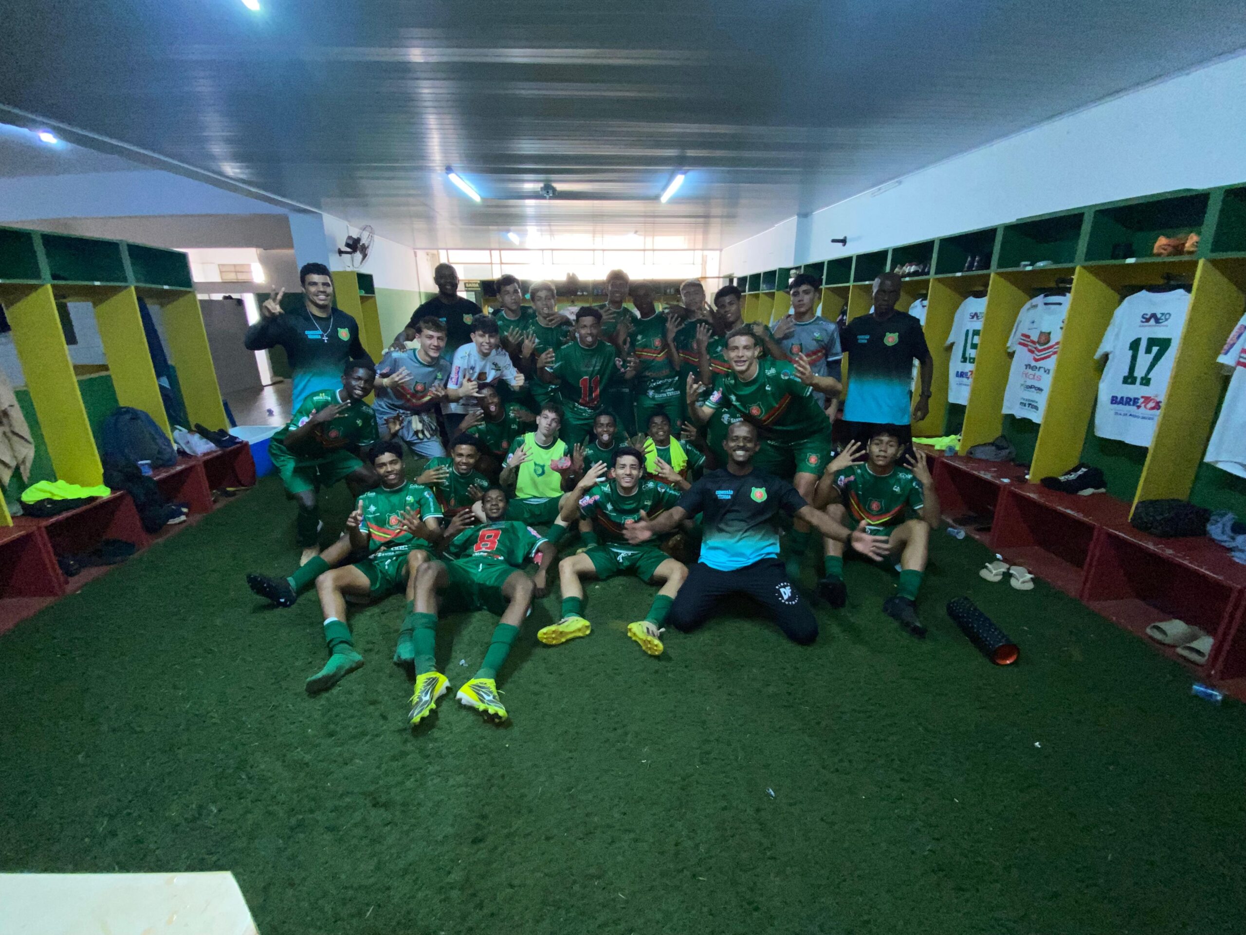 Tourinho goleia o Santo André pelo Sub-15