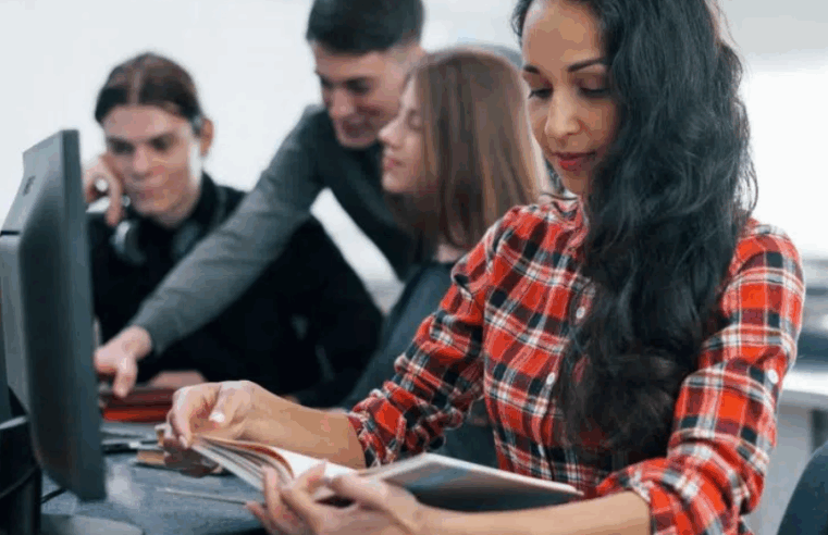 SP oferece mais de 500 mil vagas para capacitação gratuita em todo o estado; confira requisitos e como se inscrever