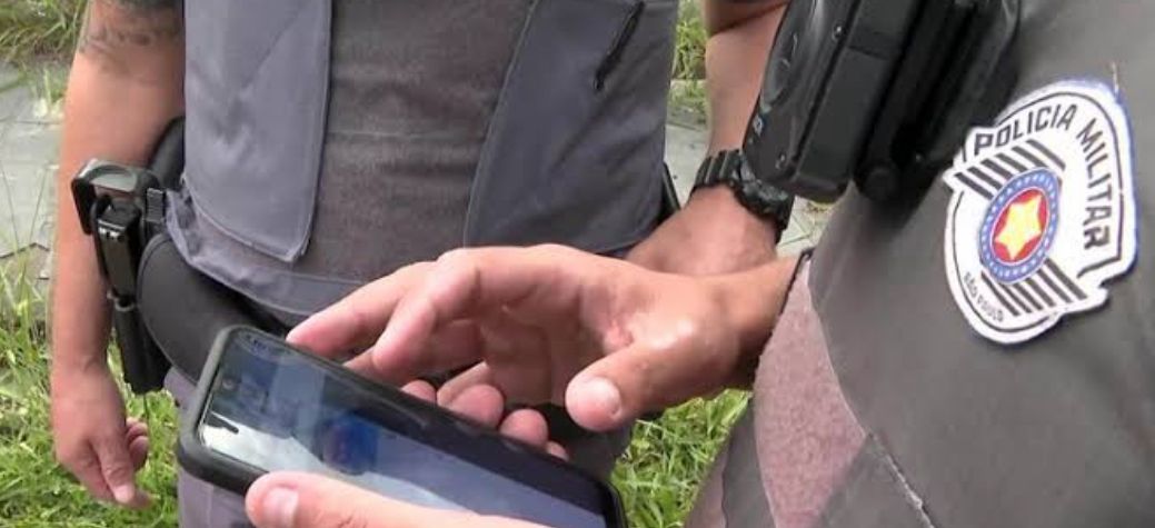 Polícia Militar utiliza tecnologia para localizar celular  roubado em Barretos