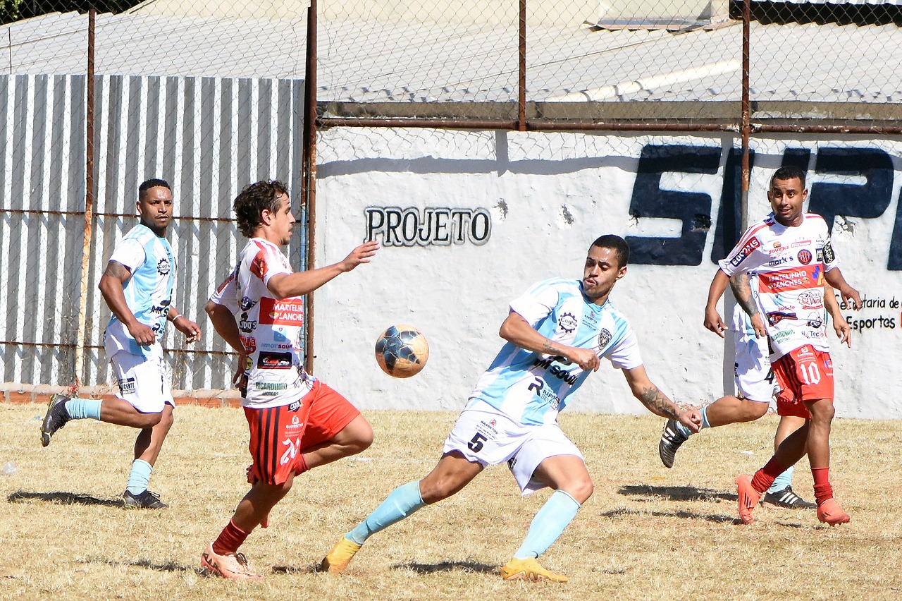 Série A começa com goleadas da ADPM e Vila Diva