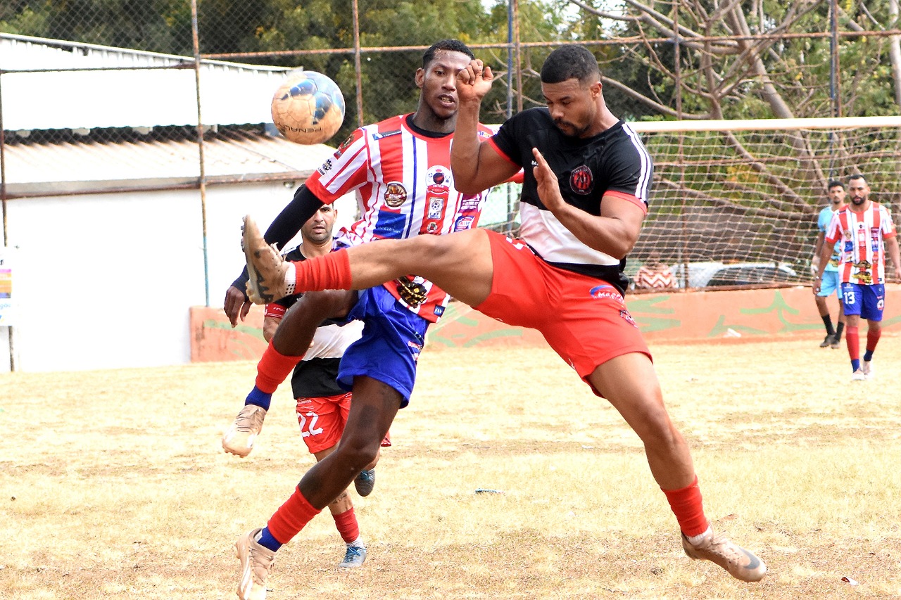 Varzeano prossegue com goleadas e estreia na Série B