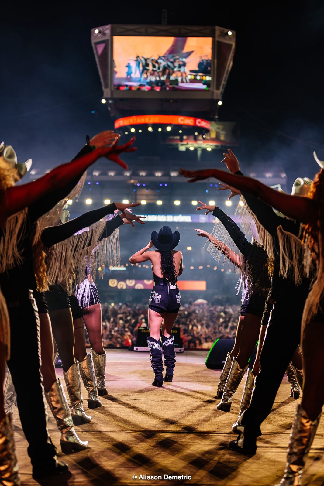 Ana Castela faz “dobradinha” de shows na Festa do Peão de Barretos para gravar novo DVD ao vivo