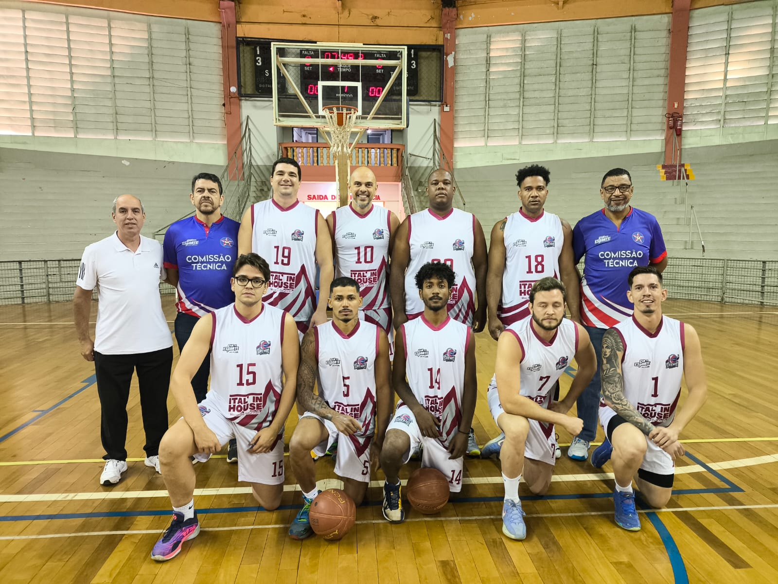 Barretos estreia nos Jogos Regionais com vitórias no basquete, malha e vôlei de praia