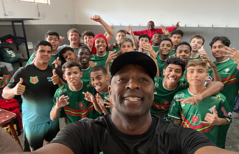 Sub-15 do BEC vence o Flamengo em Guarulhos