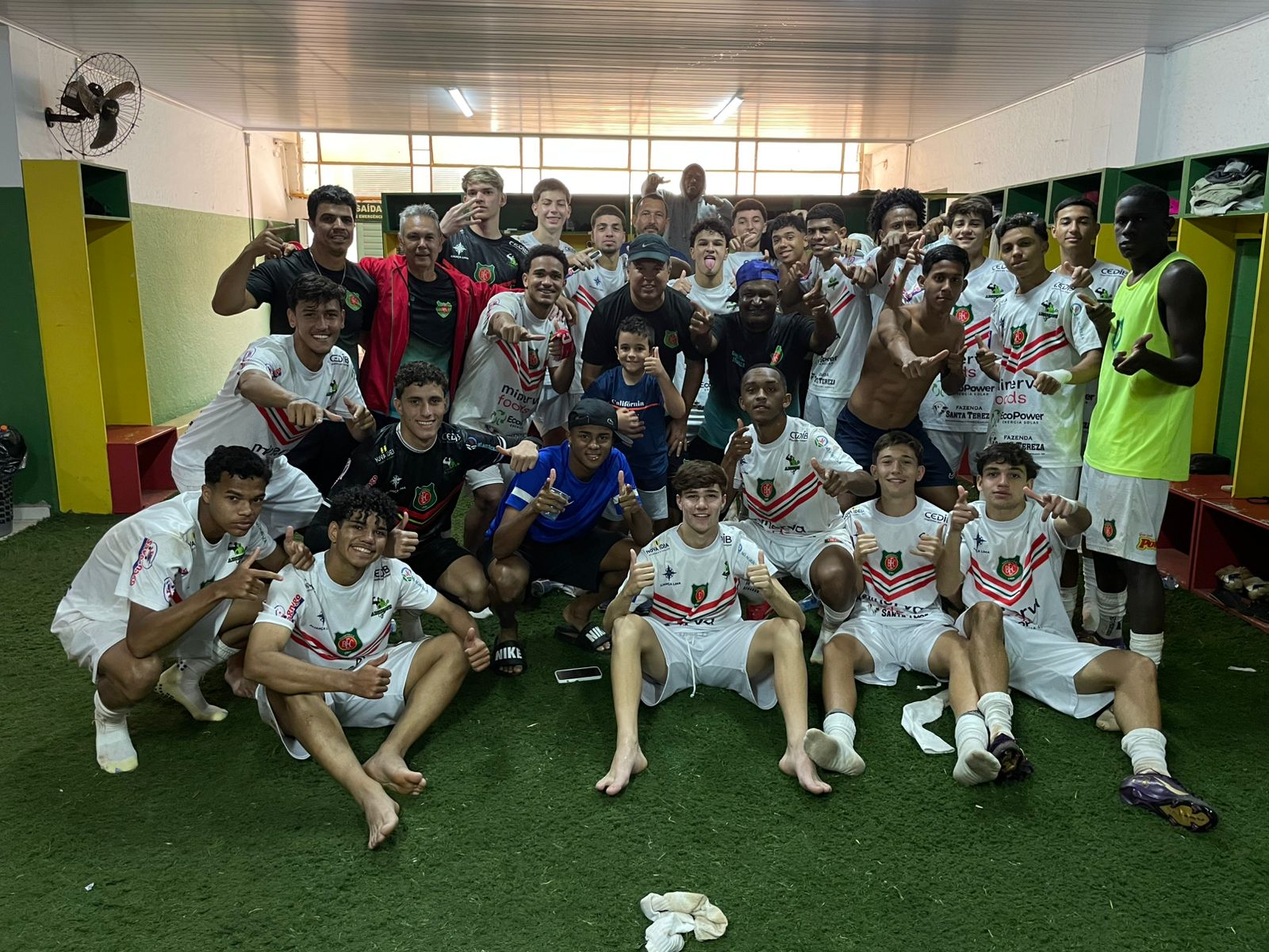 Tourinho vence o Desportivo e carimba classificação como 2º lugar do grupo