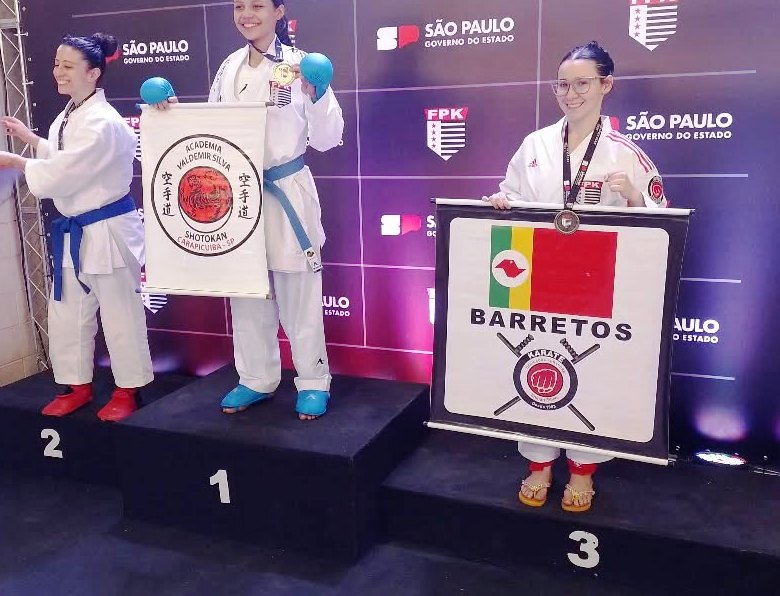 Karatecas ganham medalhas em competição estadual