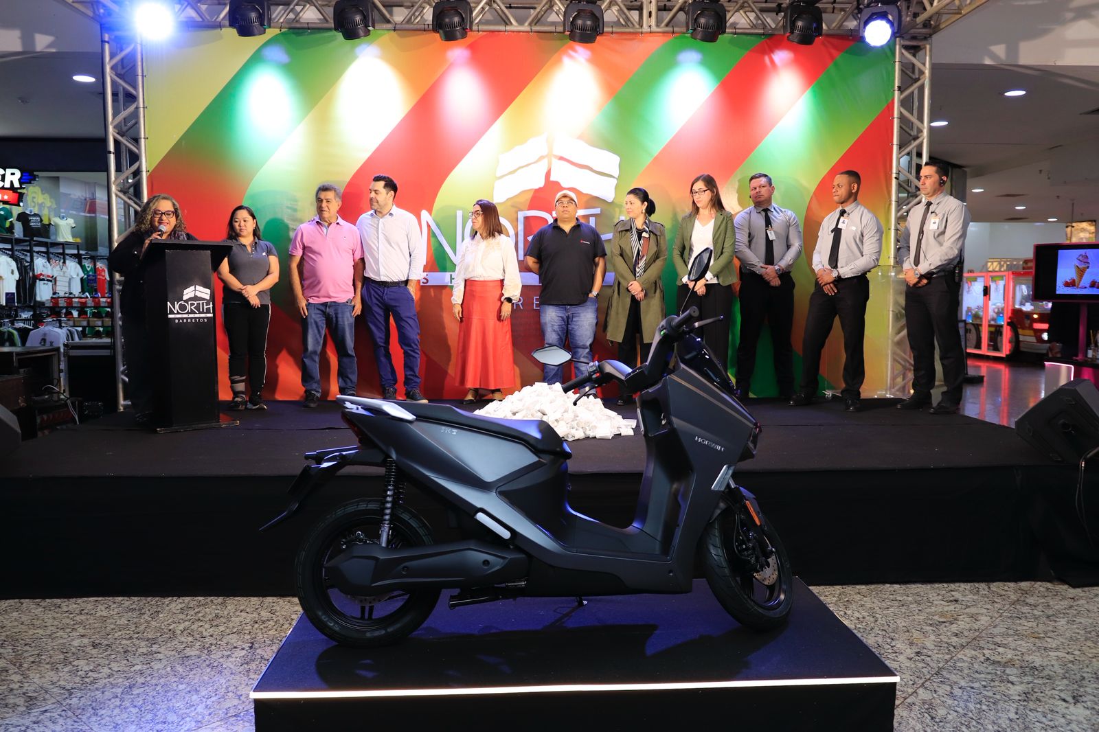 Promoção de Dia dos Pais do North Shopping Barretos sorteia moto elétrica