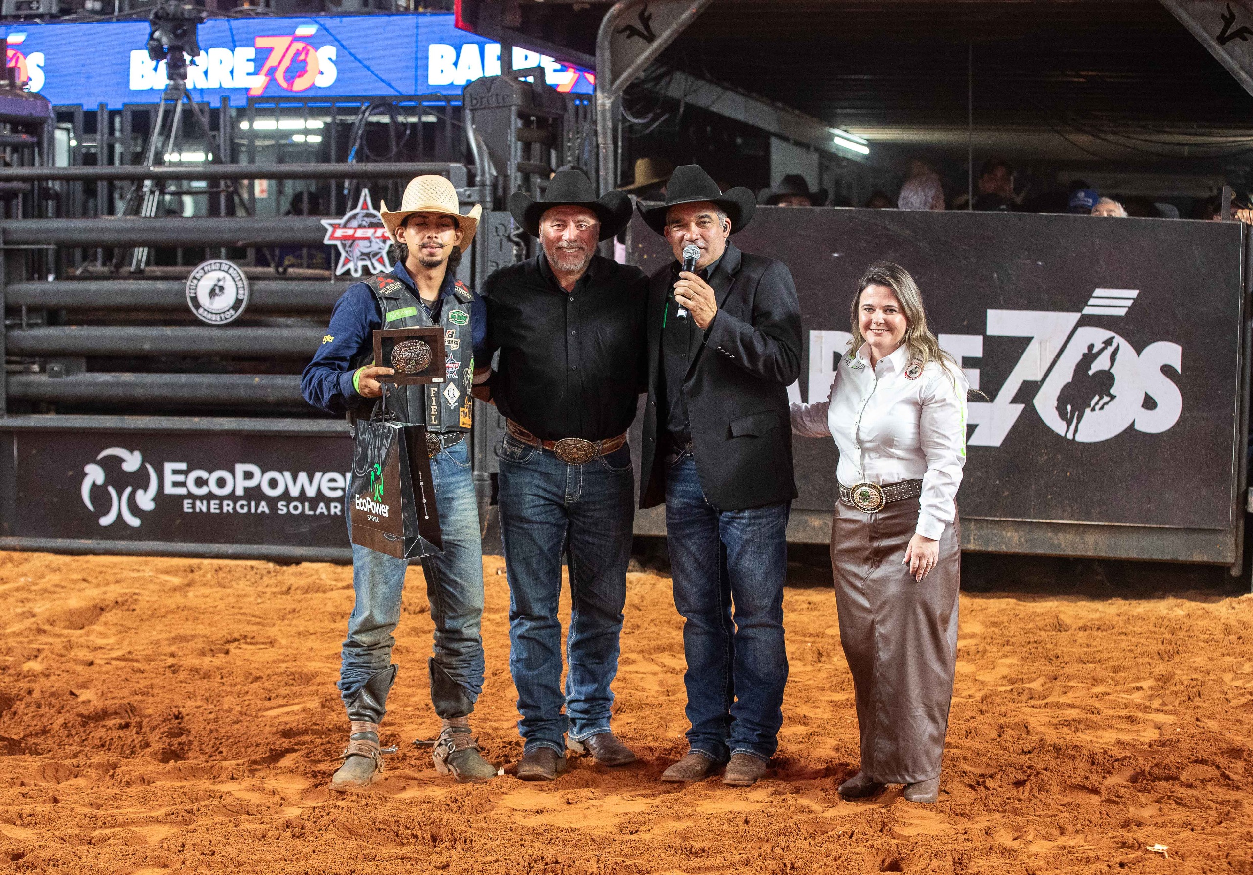 Higor Moises Pereira vence terceira noite da etapa Barretos da PBR Brazil