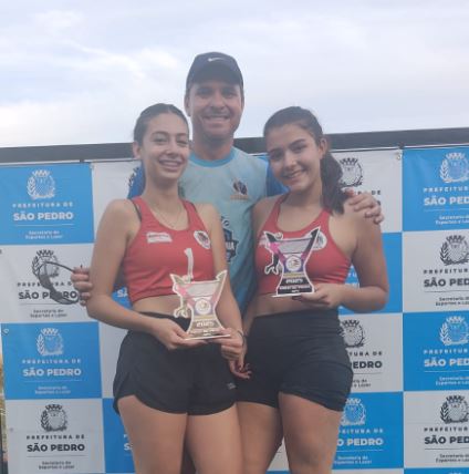 Dupla é vice-campeã em etapa do Circuito Estadual de Vôlei de Praia