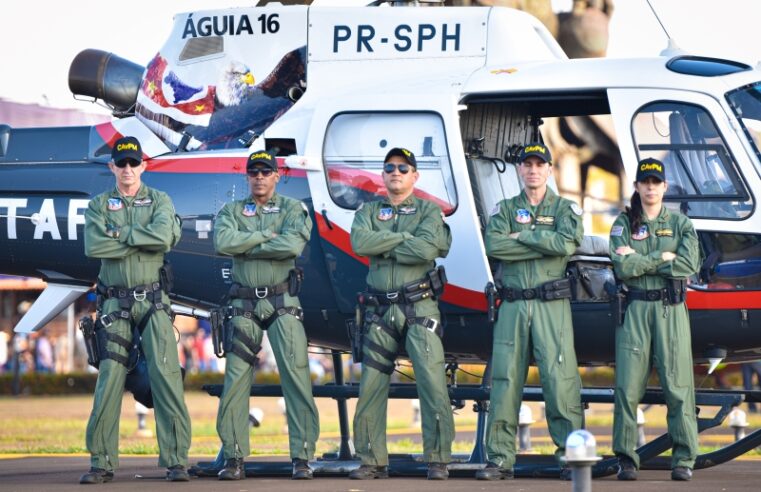 Primeira mulher a pilotar o Águia em Barretos marca história na 70ª Festa do Peão