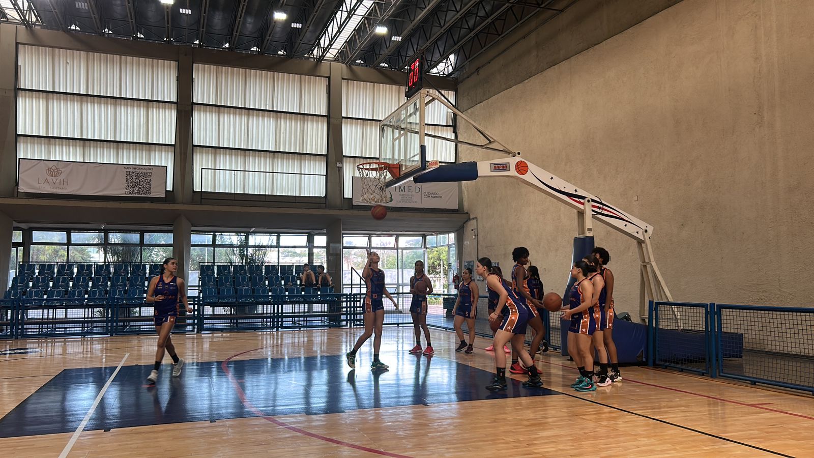 Colégio FEB/APAB Barretos vence duelo  na capital