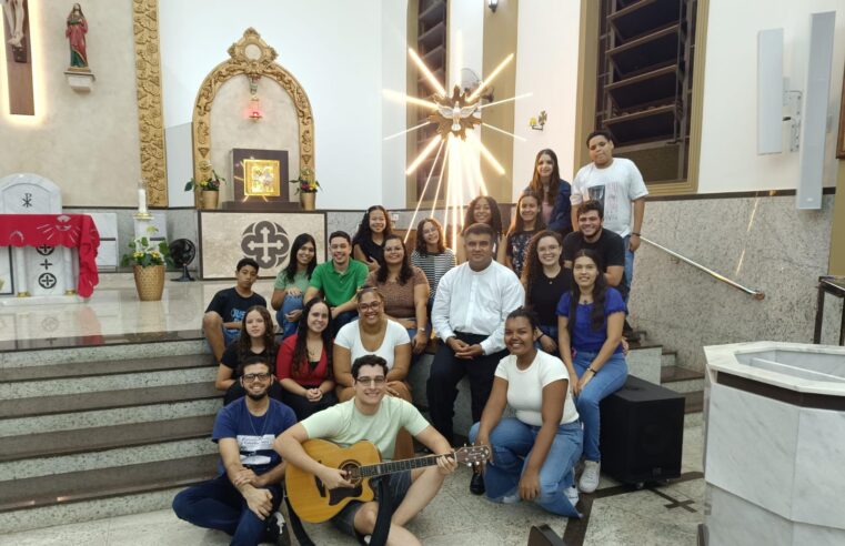 Paróquia do Bom Jesus funda grupo juvenil inspirado em Carlo Acutis