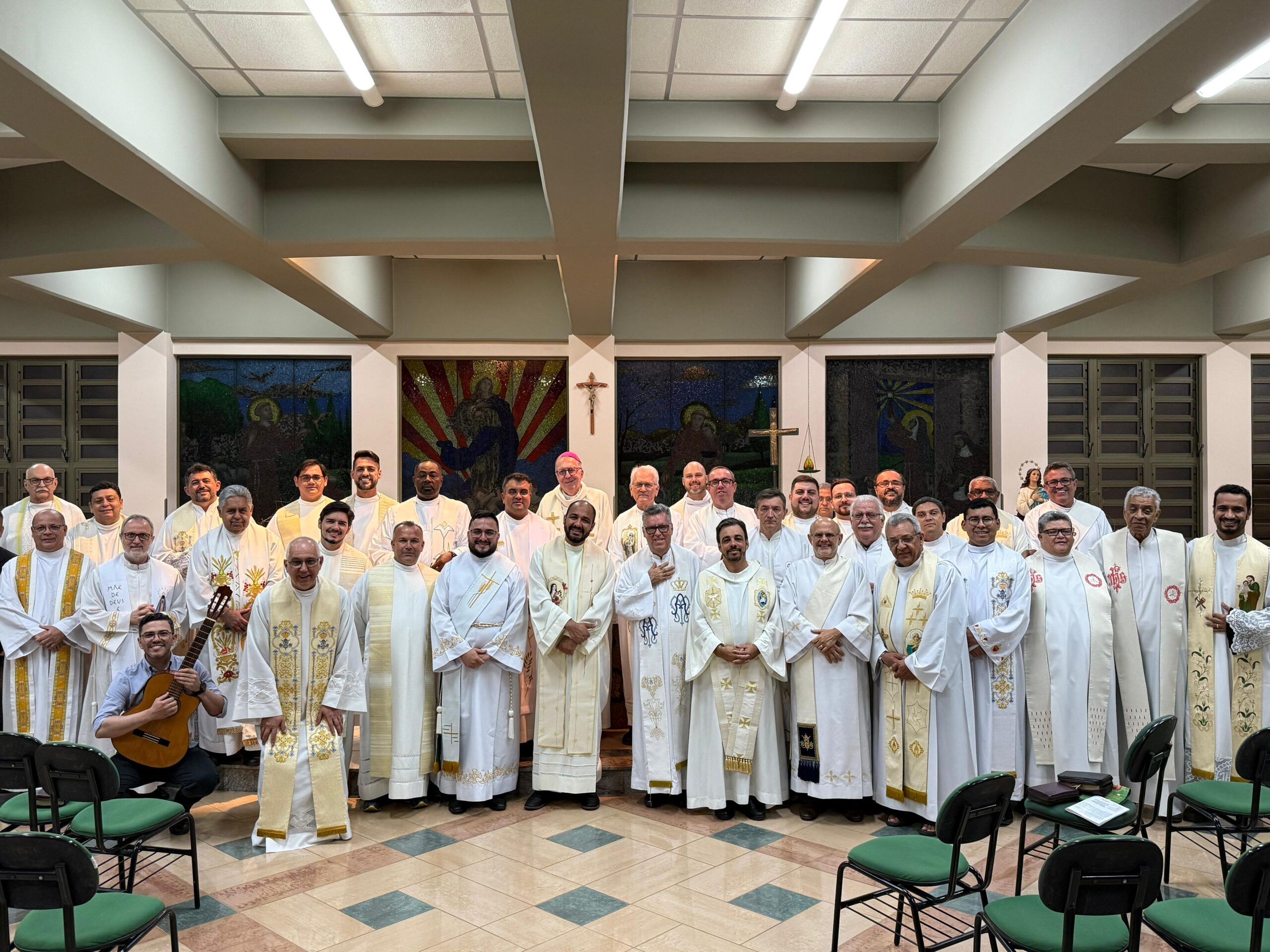 Clero participa de Retiro Espiritual com Cardeal e Arcebispo de Manaus