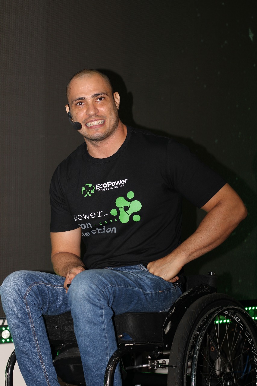 Fabrício Taveira disputará campeonatos mundiais de CrossFit adaptado