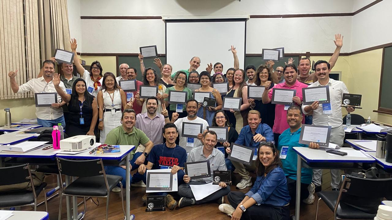 Empretec em novo formato é realizado com 26 concluintes em Colina