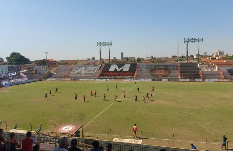 Tourinho ainda tem chances matemáticas de classificação