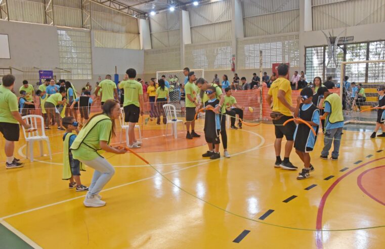 Odair acompanha Festival Paralímpico Loterias Caixa 2025 e entrega medalhas