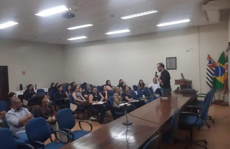 ACIB, Sincomercio e Sebrae realizam palestra sobre excelência no atendimento