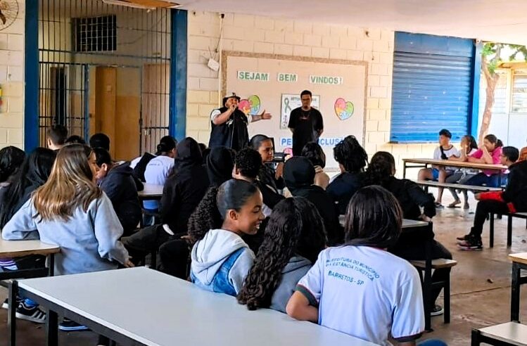 Cultura Hip Hop inspira alunos com mensagem de perseverança e saúde mental