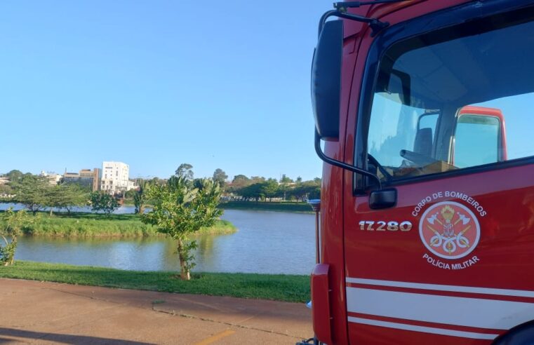 Bombeiros averiguam suspeita de afogamento nos lagos