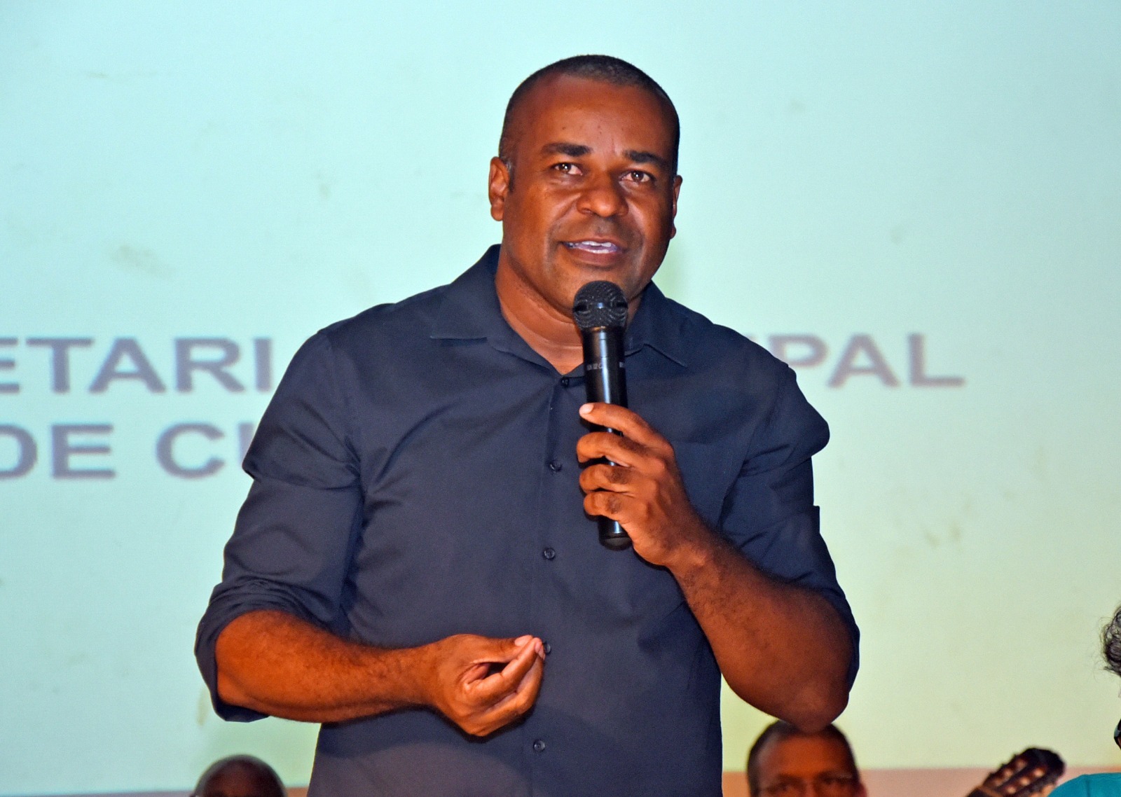 Agenda cultural da semana com cinema, oficina e teatro