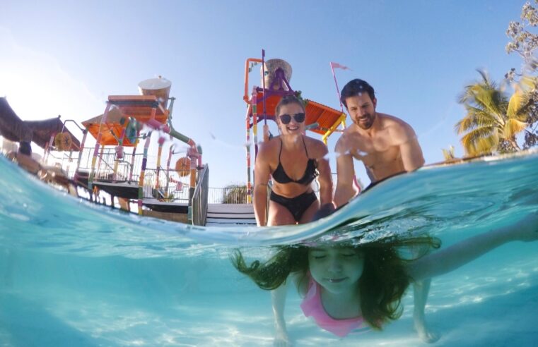 Sombra garantida! Os 800 coqueiros do Hot Beach Olímpia são convite à vida boa nos feriados