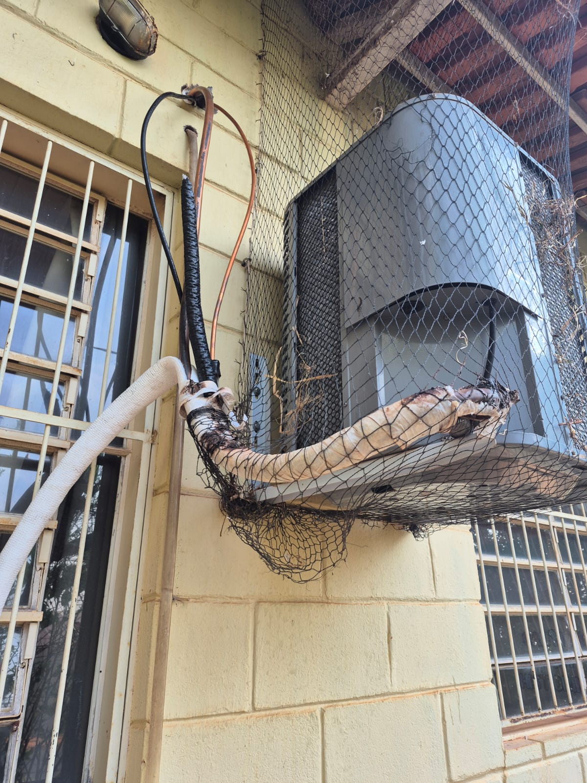 Cemei no bairro Zequinha Amêndola é alvo de furto