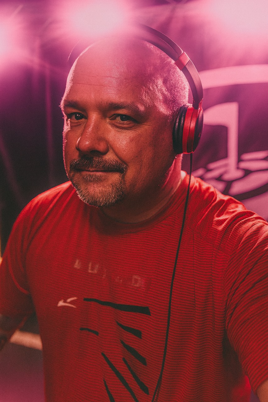 Insane Sound tem programação com DJ internacional