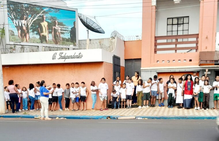 ALAB recebe estudantes e apresenta história de Barretos