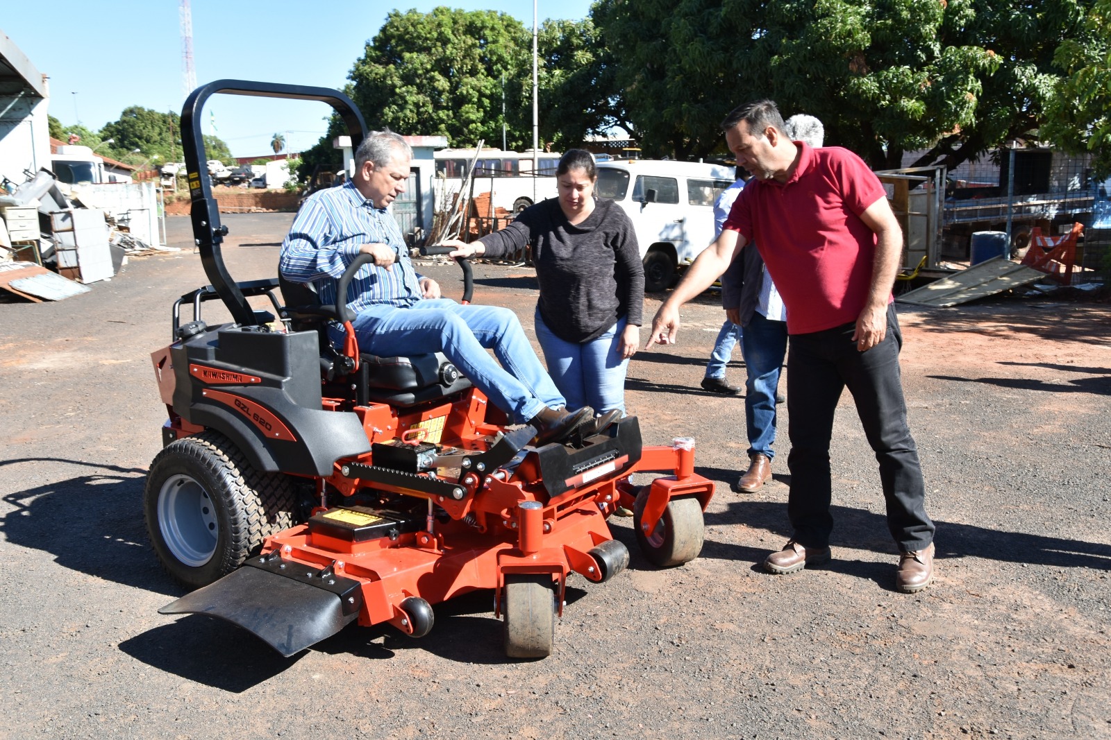 Prefeitura de Barretos adquire tratorito para Secretaria Municipal de Agricultura, Meio Ambiente e Sustentabilidade