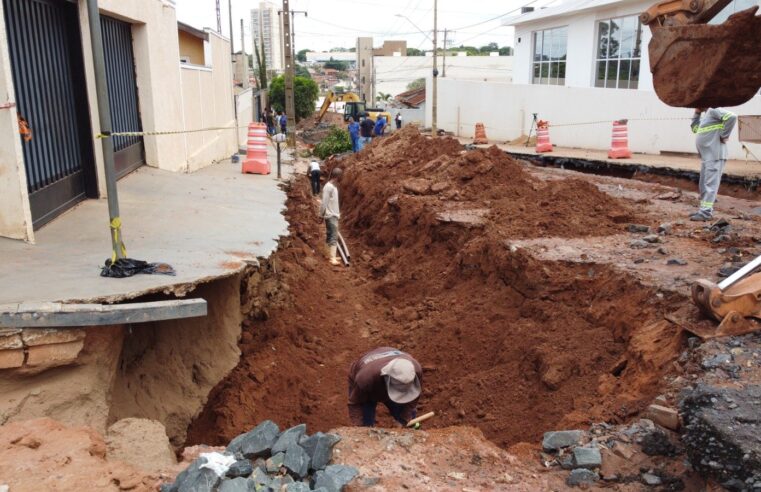 Autoridades municipais tomam medidas para restabelecer cidade após temporal
