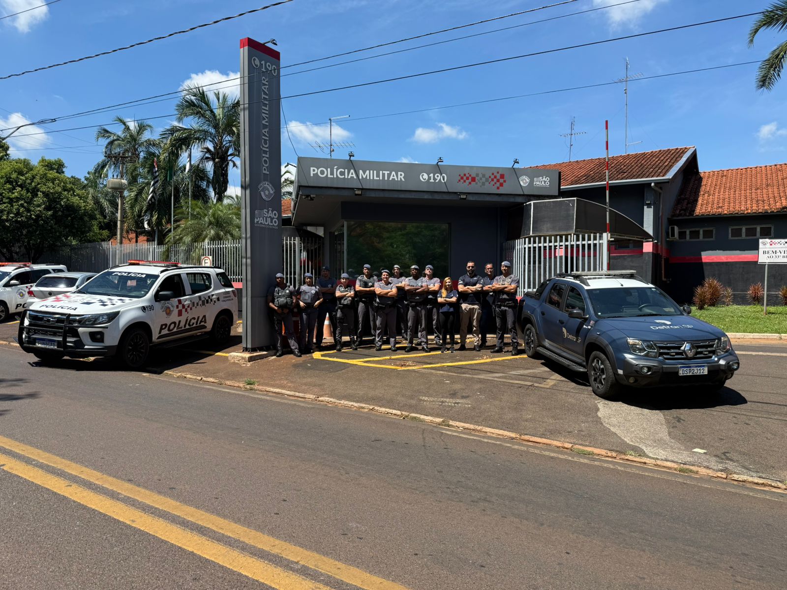 Fiscalização reforçada da Polícia Militar com apoio do DETRAN verifica irregularidades