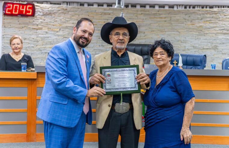 Vereador Itamar Alves realiza sessão solene histórica e entrega o Diploma Cultural “Adonias Garcia”