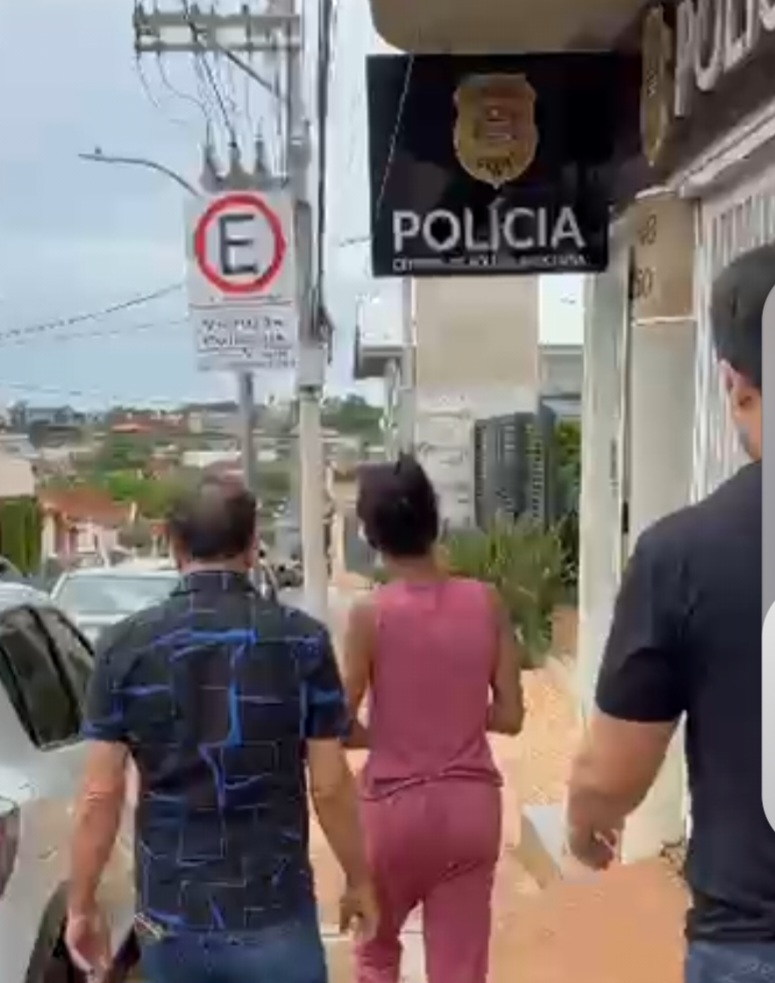 CPJ cumpre prisão contra travesti investigada de extorsão
