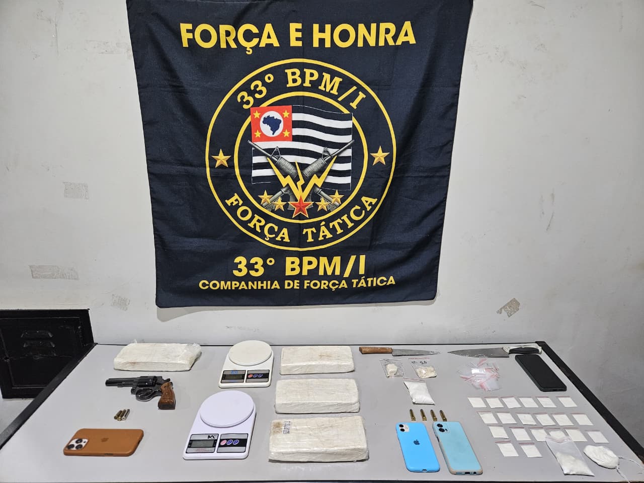 Trio é preso por tráfico pela Força Tática em Olímpia com  mais de 4 kg de cocaína