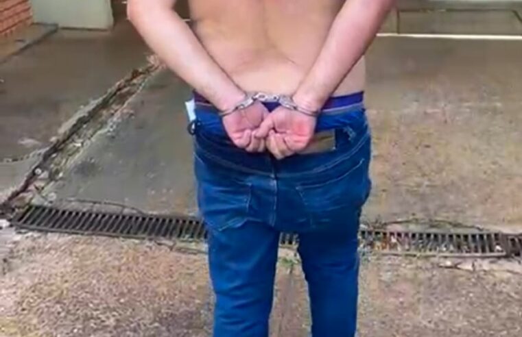 Homem e preso em flagrante por importunacão sexual e lesão corporal no centro da cidade de Barretos