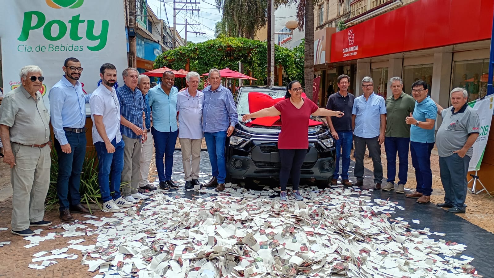 ACIB, Sincomercio e CDL realizam encerramento da campanha “Um Natal Para Todos Nós” e celebram os 90 anos da entidade